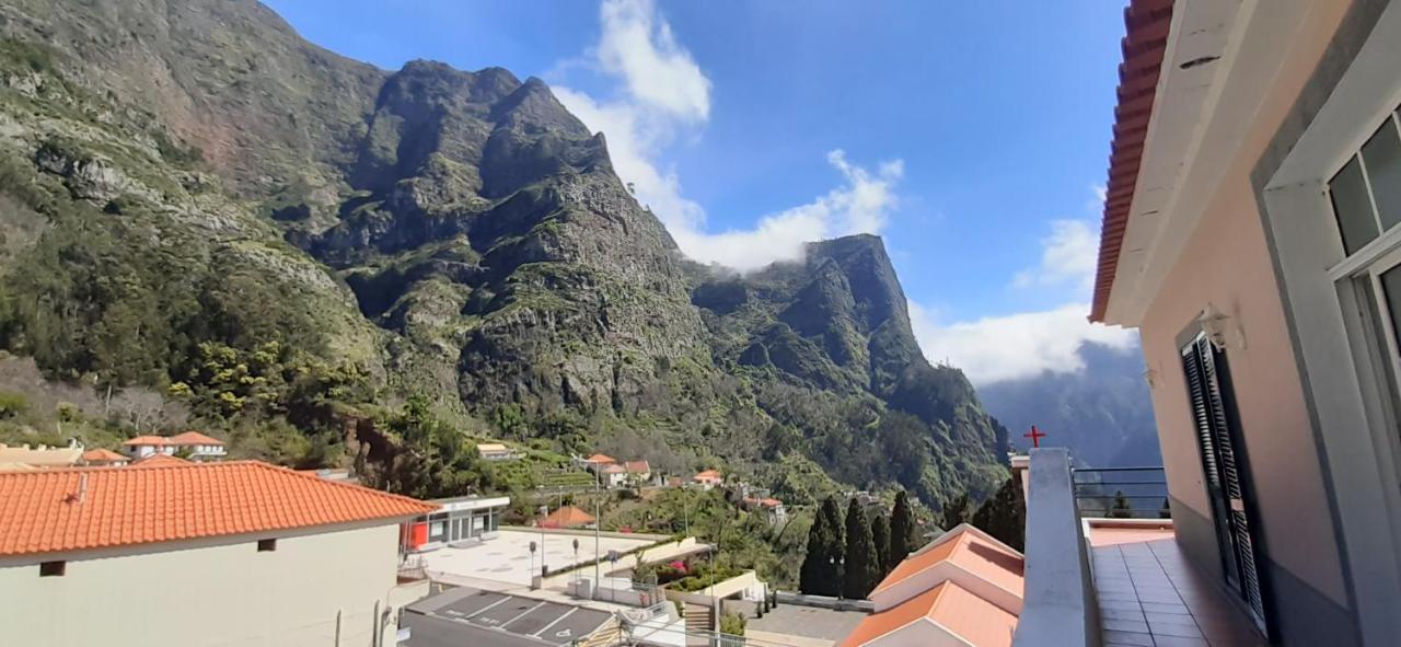 Valley Of Nuns Holiday Apartments Curral Das Freiras Exterior photo